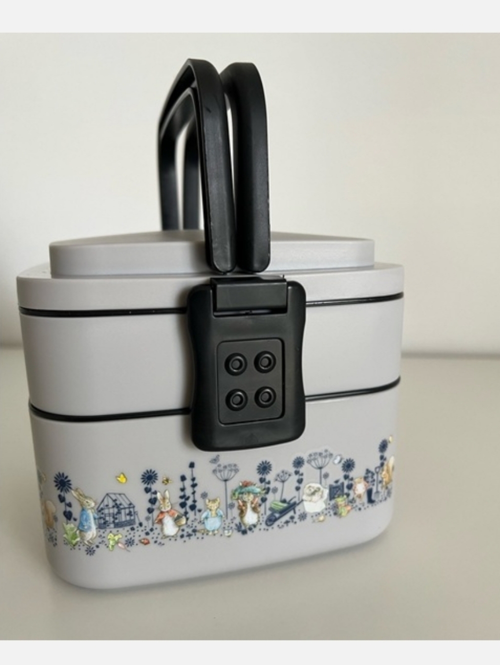 Peter Rabbit 2 Tier Bento Box
